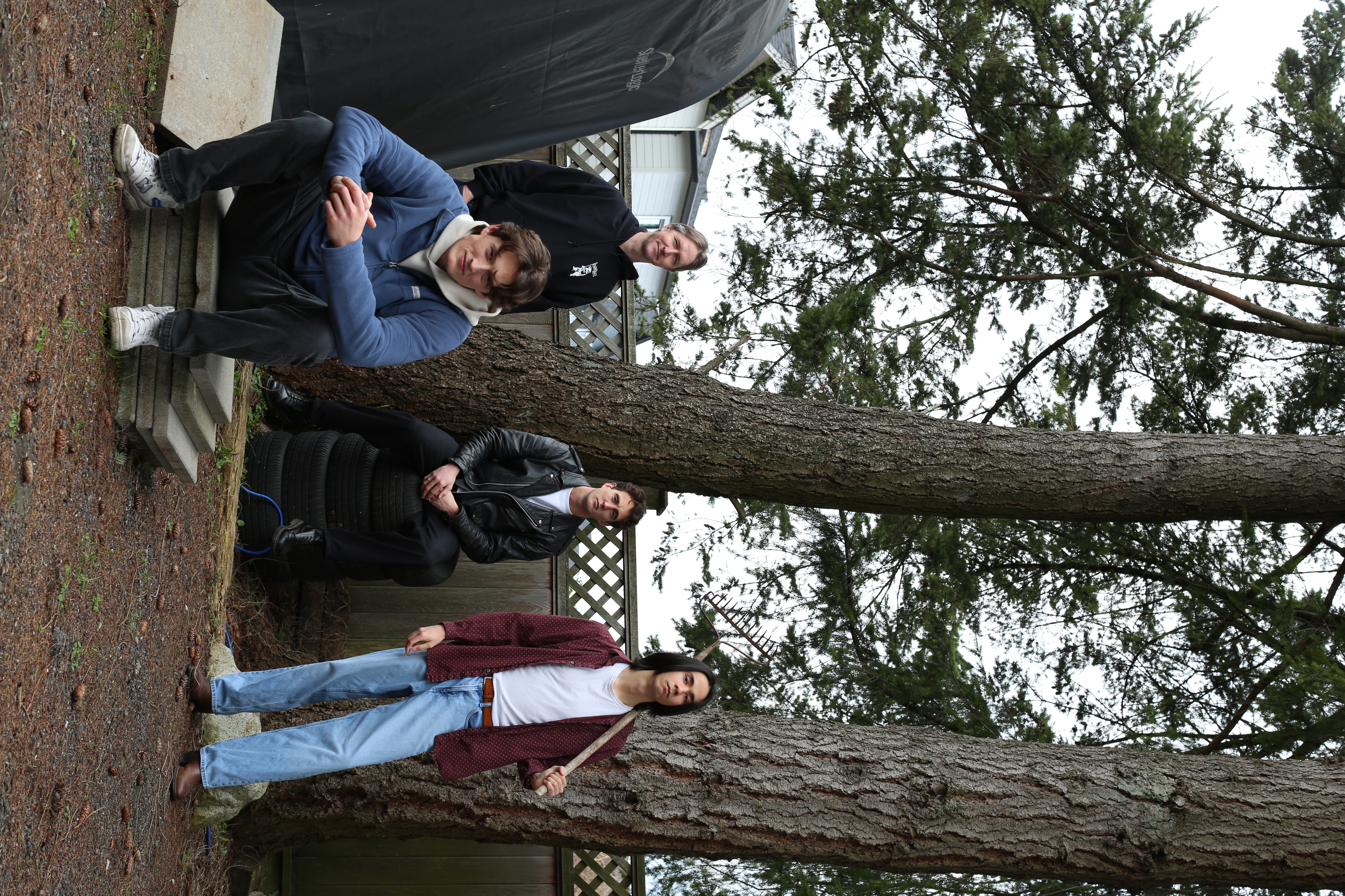 Band Image 3